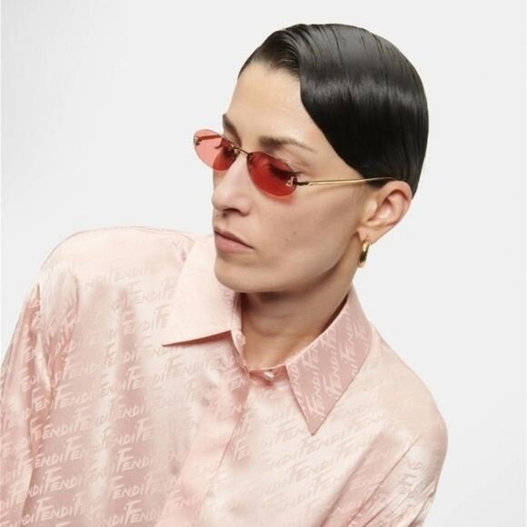 New - Original Fendi First oval FE4075US 30S sunglasses - Picture 1 of 12